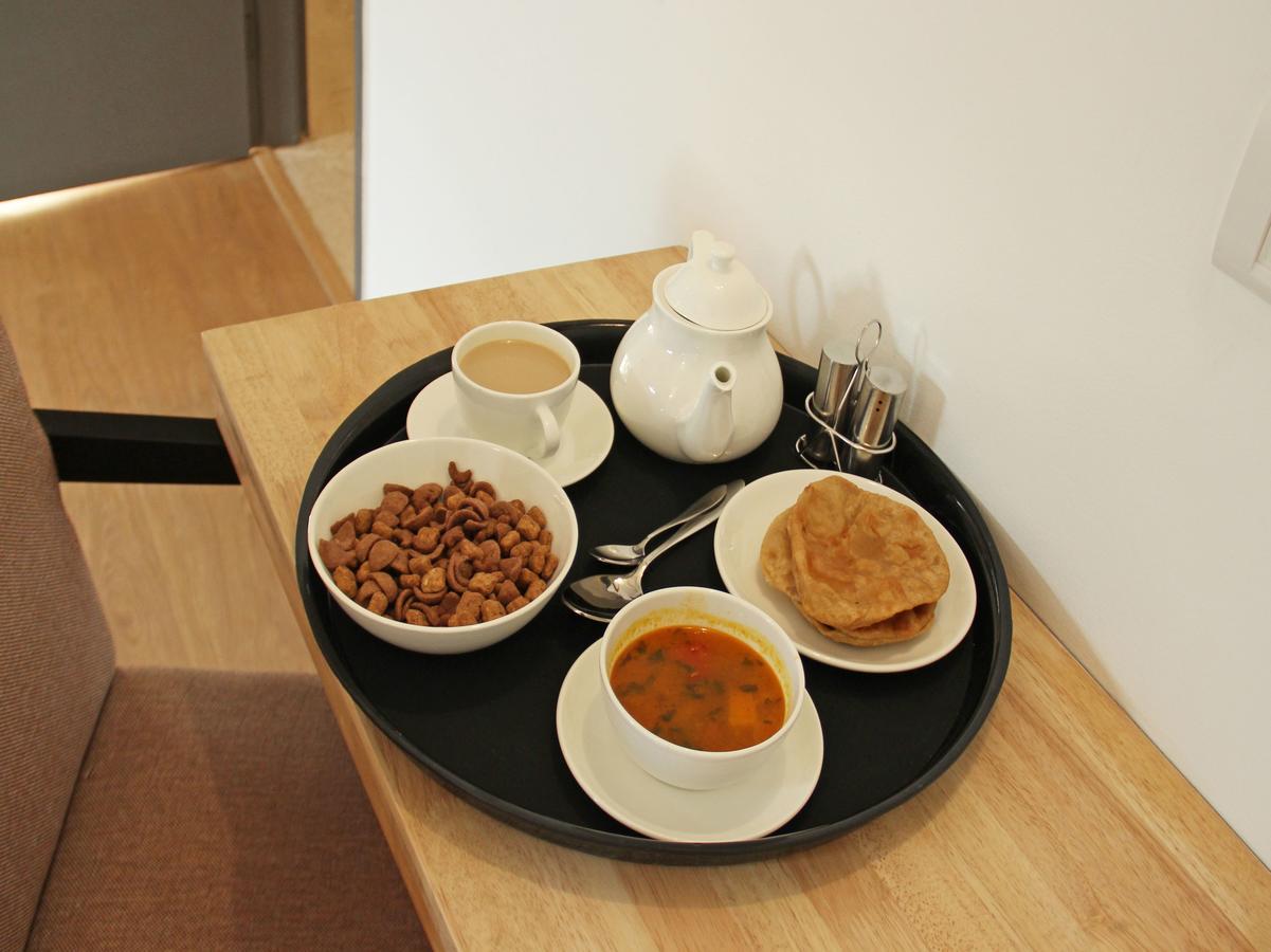 Oyo 5667 Katra Continental Hotel ภายนอก รูปภาพ