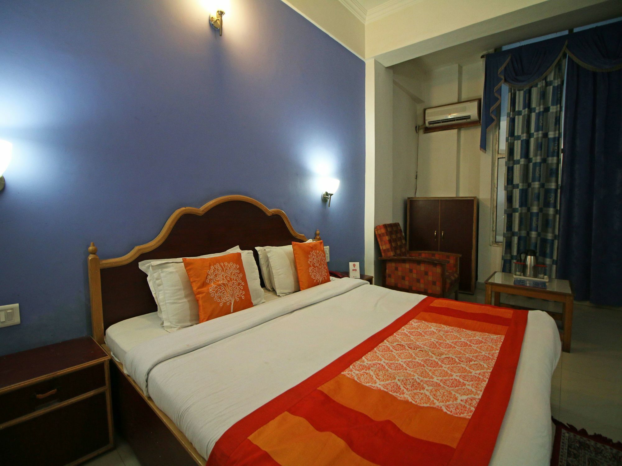 Oyo 5667 Katra Continental Hotel ภายนอก รูปภาพ